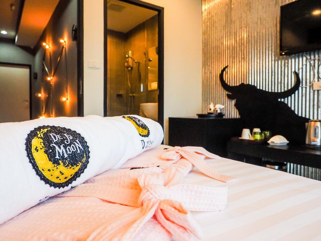 De Ja Moon Hostel Čiang Mai Exteriér fotografie
