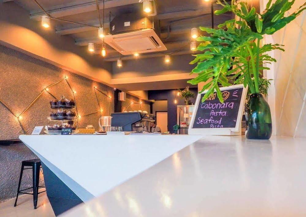 De Ja Moon Hostel Čiang Mai Exteriér fotografie